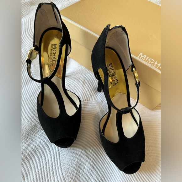 Michael Michael Kors Brayson TStrap heels, like new condition - Picture 2 of 4